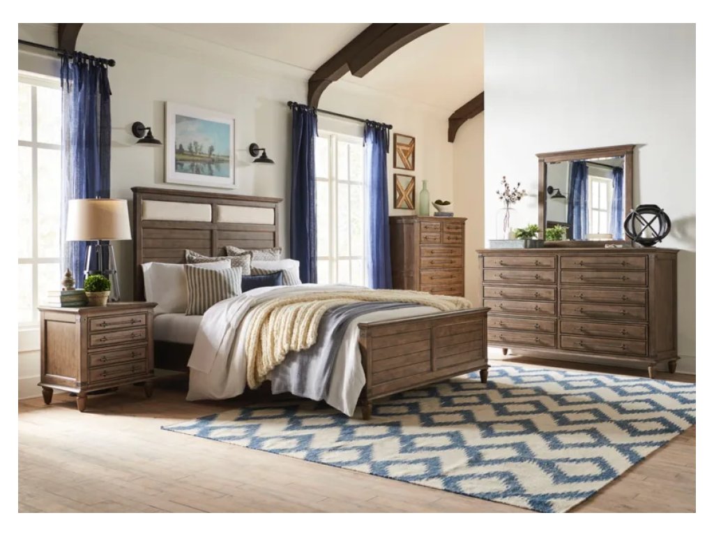 Farmhouse Chic Style Bed