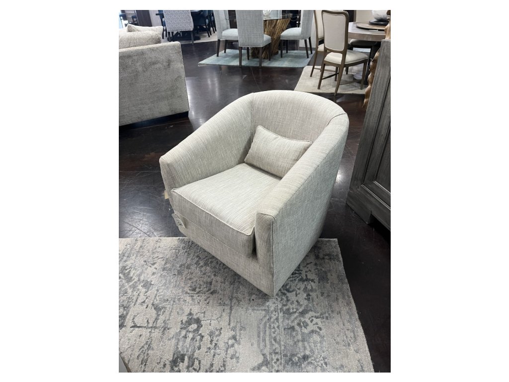 Savvy Swivel Chair