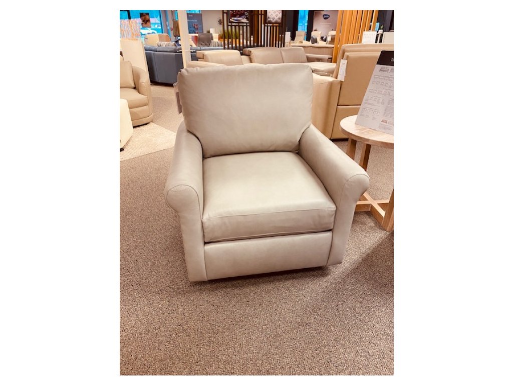 Bassett True Custom Swivel Chair