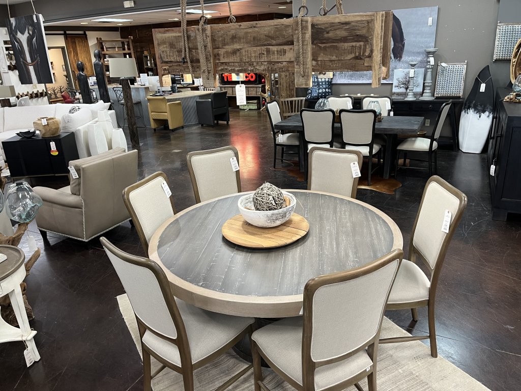 Mahogany 60" Round Dining Table