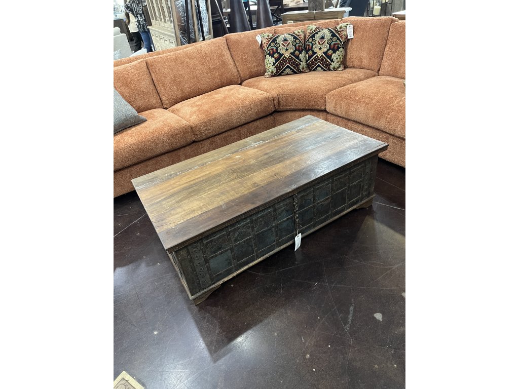 Trunk Coffee Table Vintage