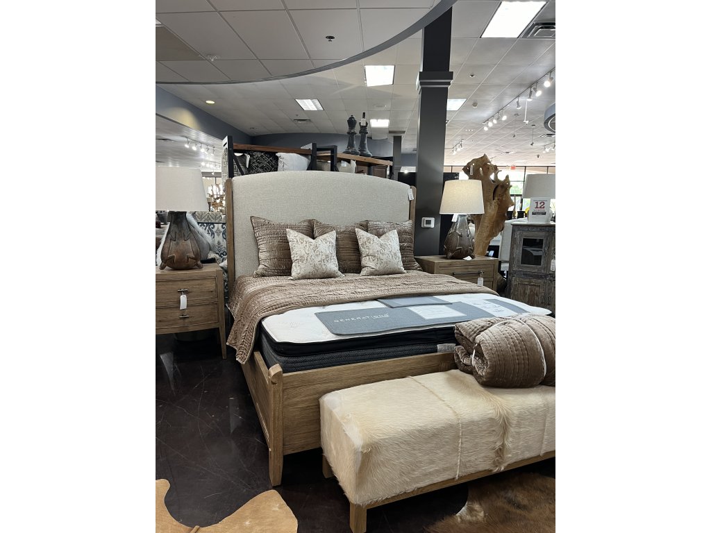 Complete Uphiolsted King Bed