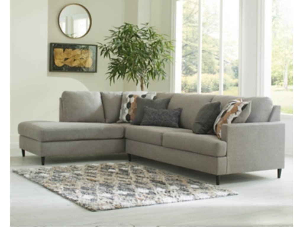 Santasia 2-Piece Sectional with Chaise