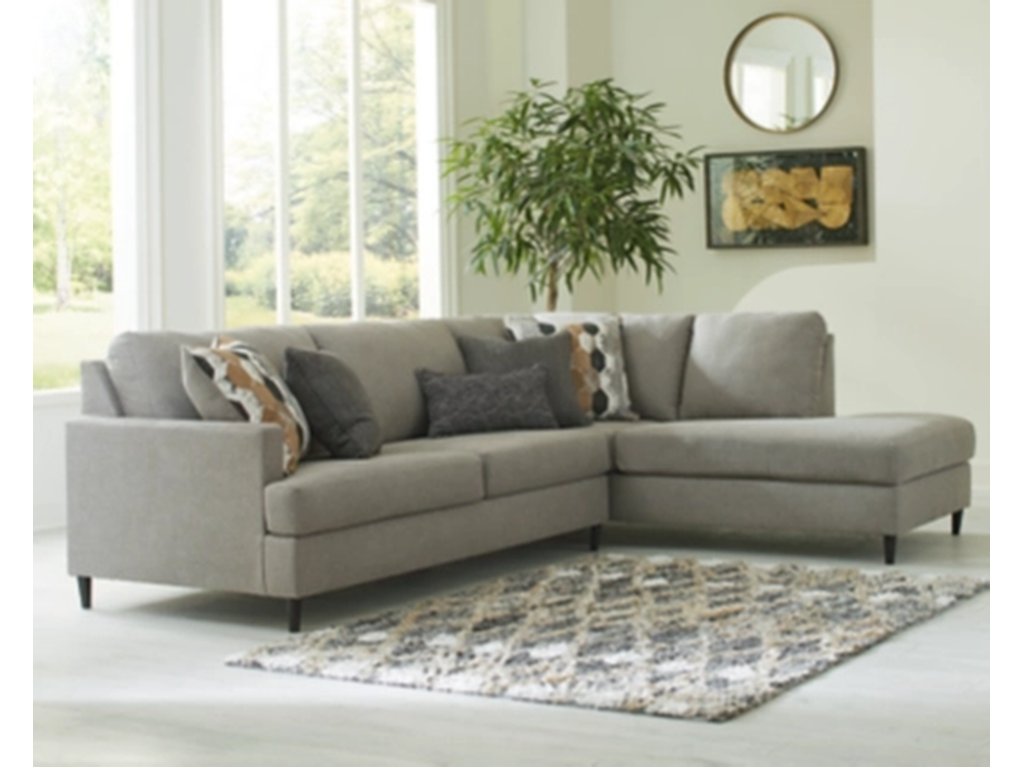 Santasia 2-Piece Sectional with Chaise