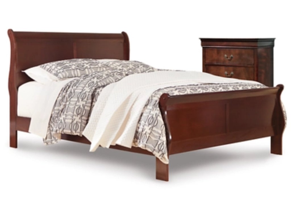 Alisdair Queen Sleigh Bed and Chest - primary view