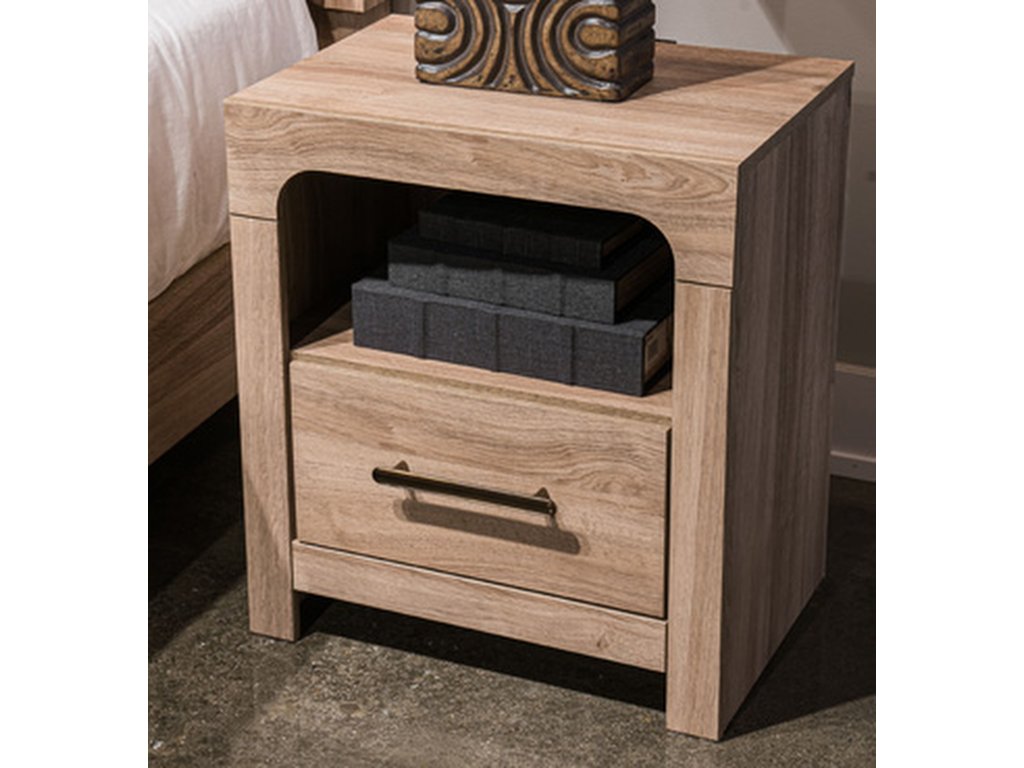 Kinlanni Nightstand