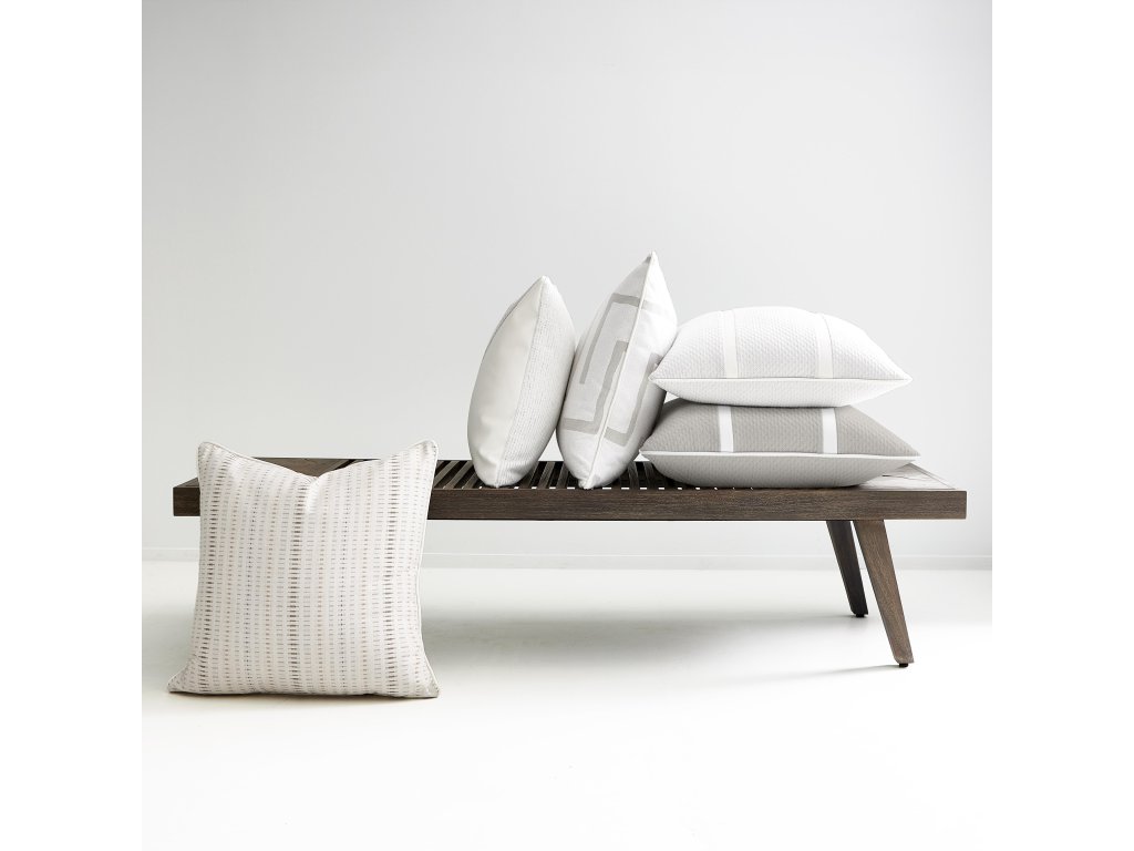 Outdoor Throw Pillow (22" x 22")