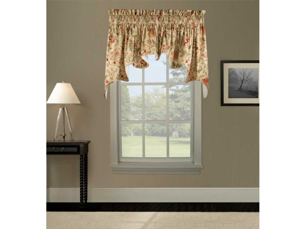 Ellis Curtain Regency Duchess Valance