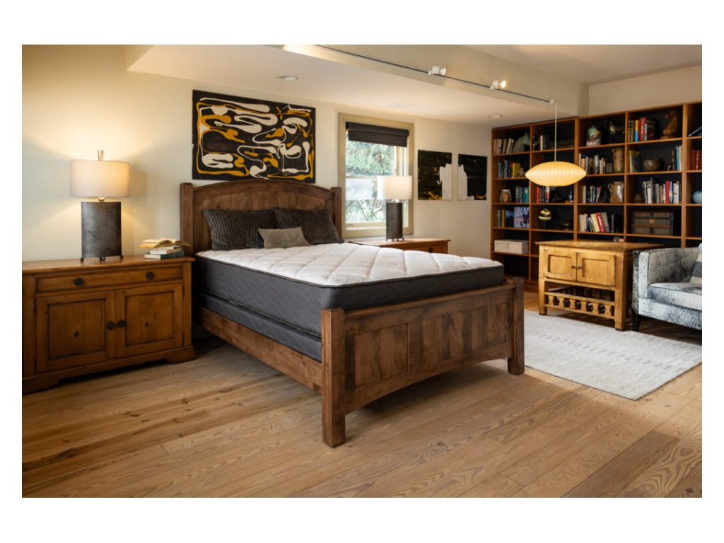 Heirloom Classic Innerspring Mattress, alternate view