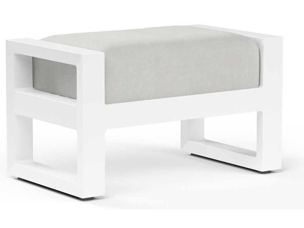 Newport Ottoman in Cast Silver, No Welt