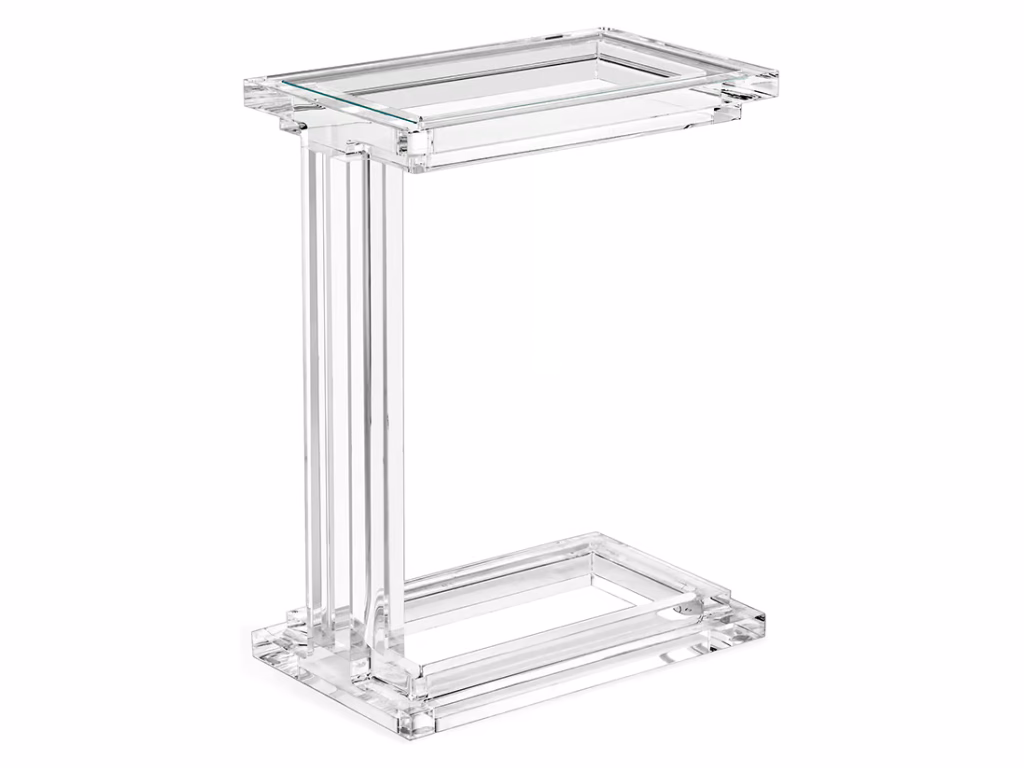 Elle Hugging Table