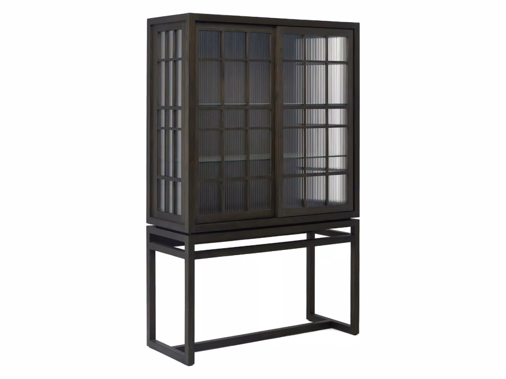 Hadley Cabinet - Cinder
