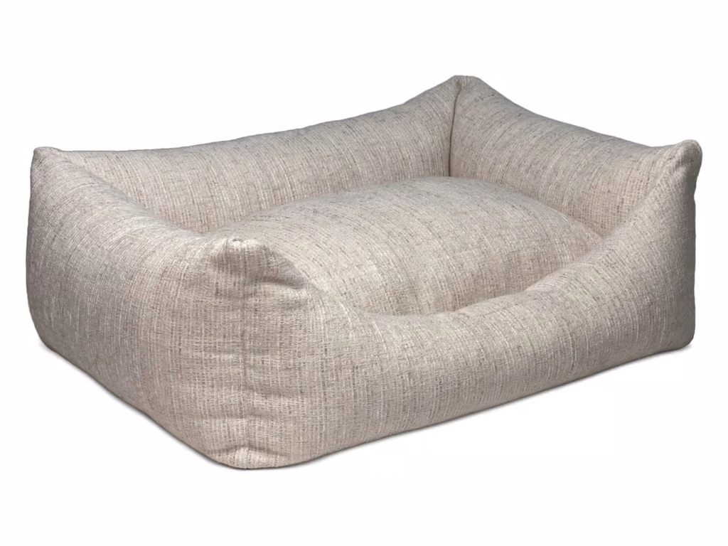 Quinn Large Dog Bed