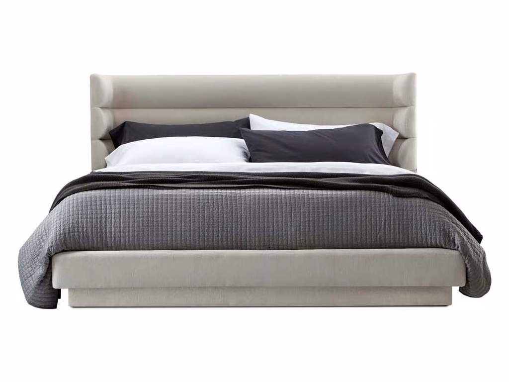 Ornette King Bed w/ Plinth