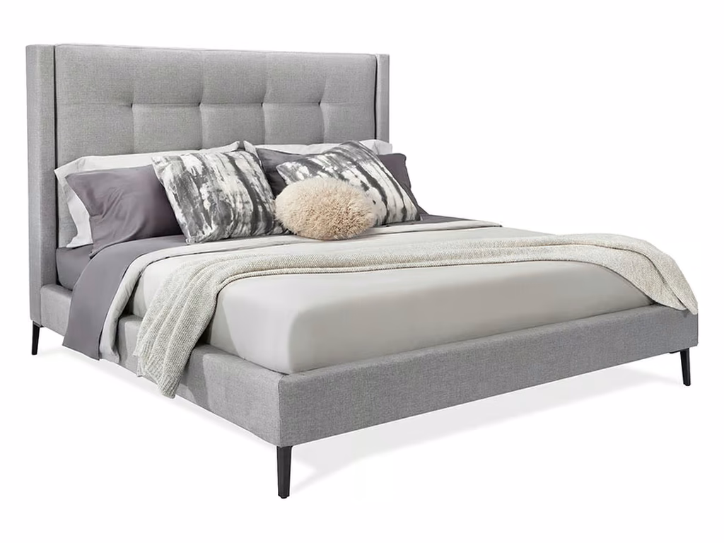 Izzy King Tufted Bed