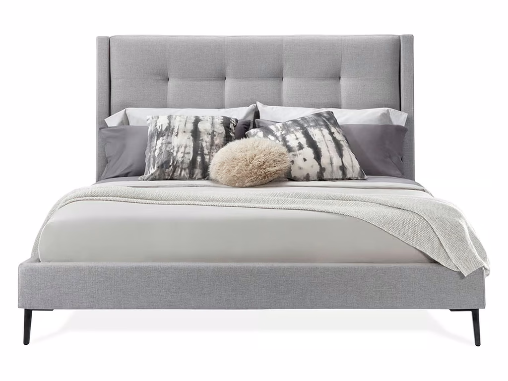 Izzy King Tufted Bed