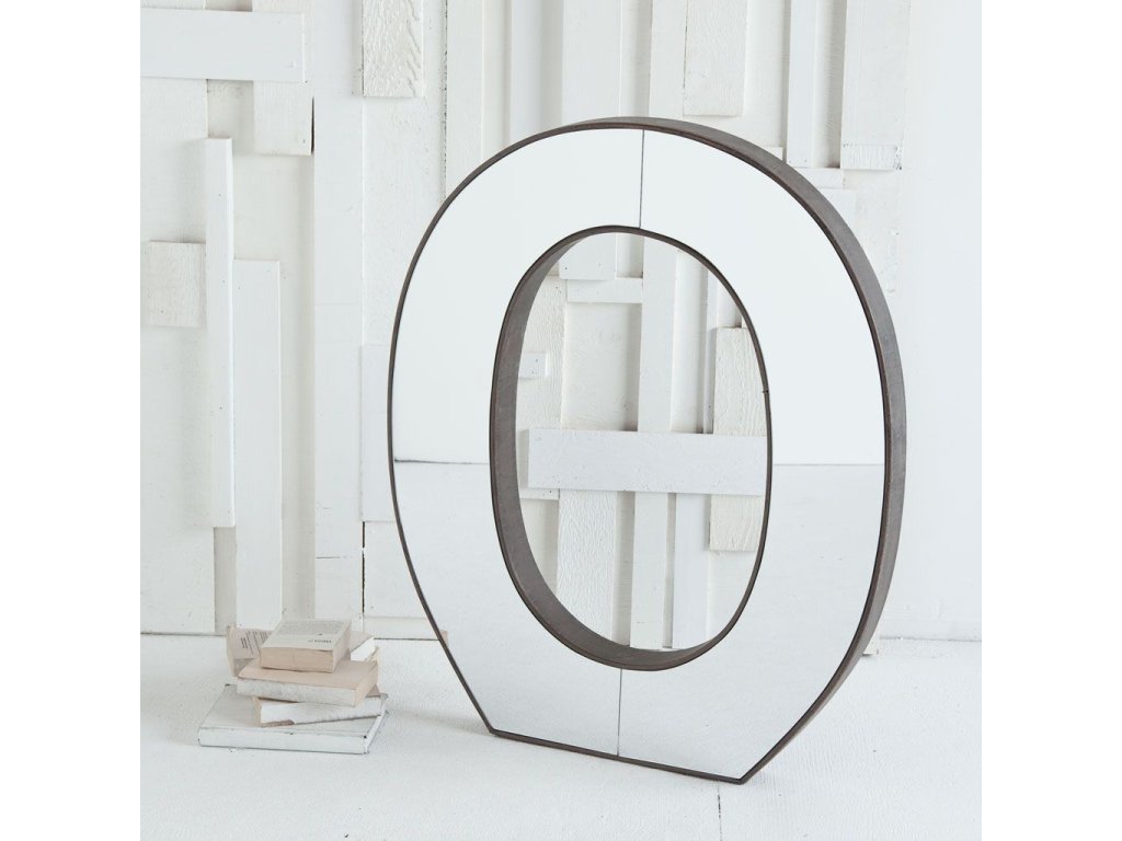 II Mirrored Letter O - Alternative View