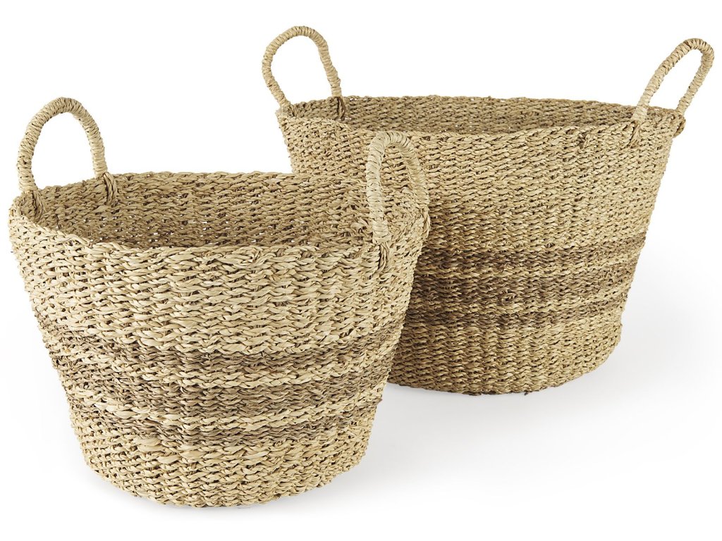 17.7L x 17.7W x 11.8H Light Brown Palm Leaf and Seagrass Round Basket w/ Handles