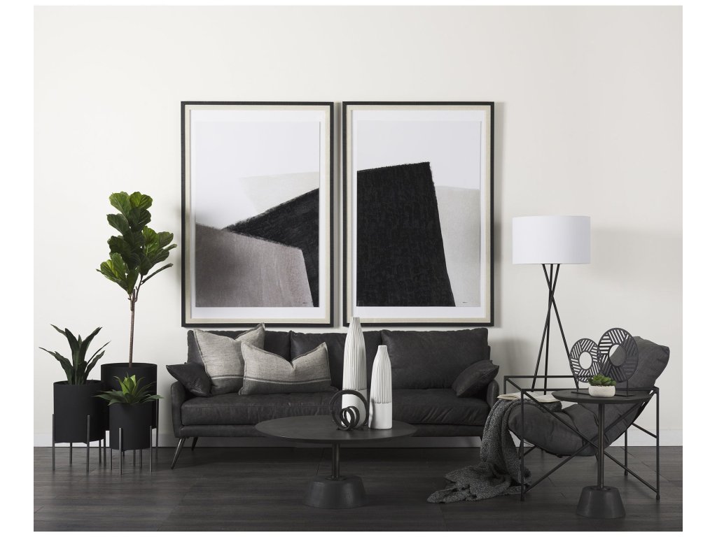 82L x 33W x 32.3 Black Leather Three Seater Sofa - Alternative View