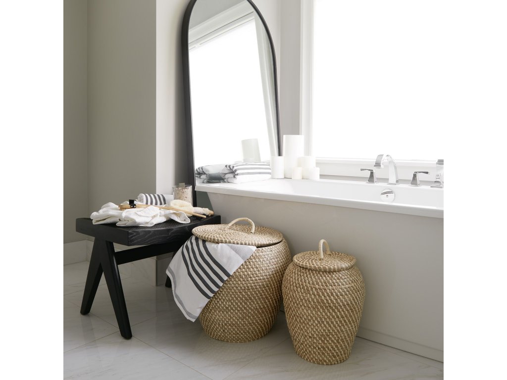 21.7L x 17.7W x 18.1H Black Wooden Stool