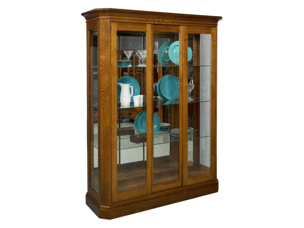 Latonia 3 Door Curio