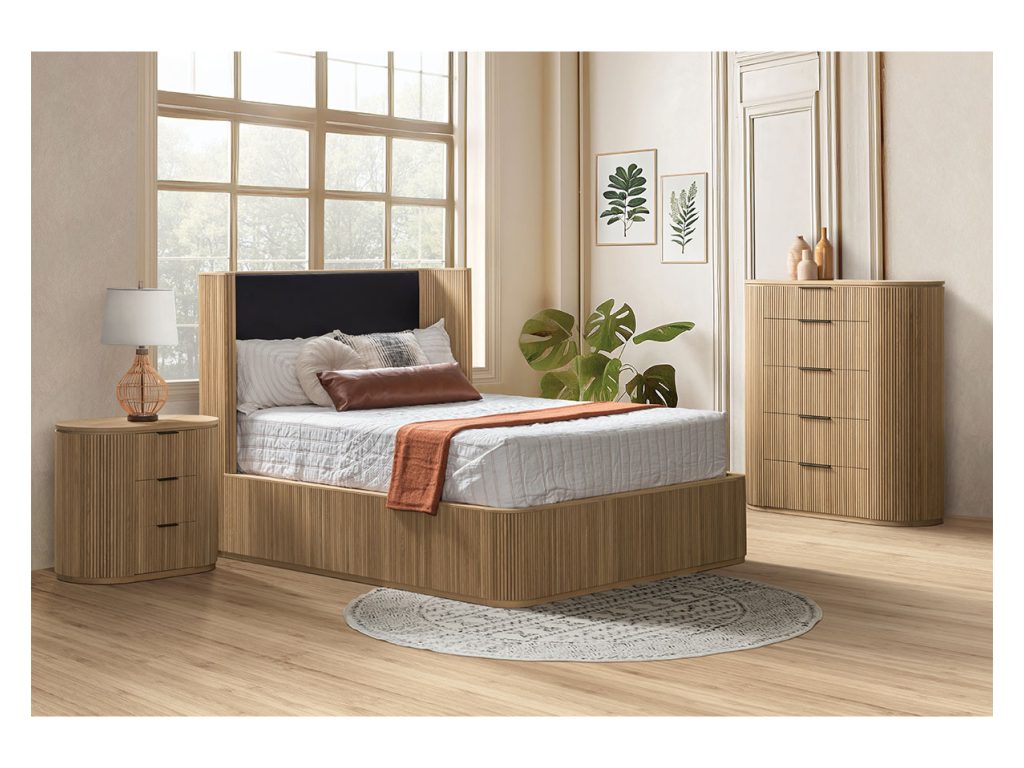 Amish Furniture of NE Harper Platform Bed, alternate view