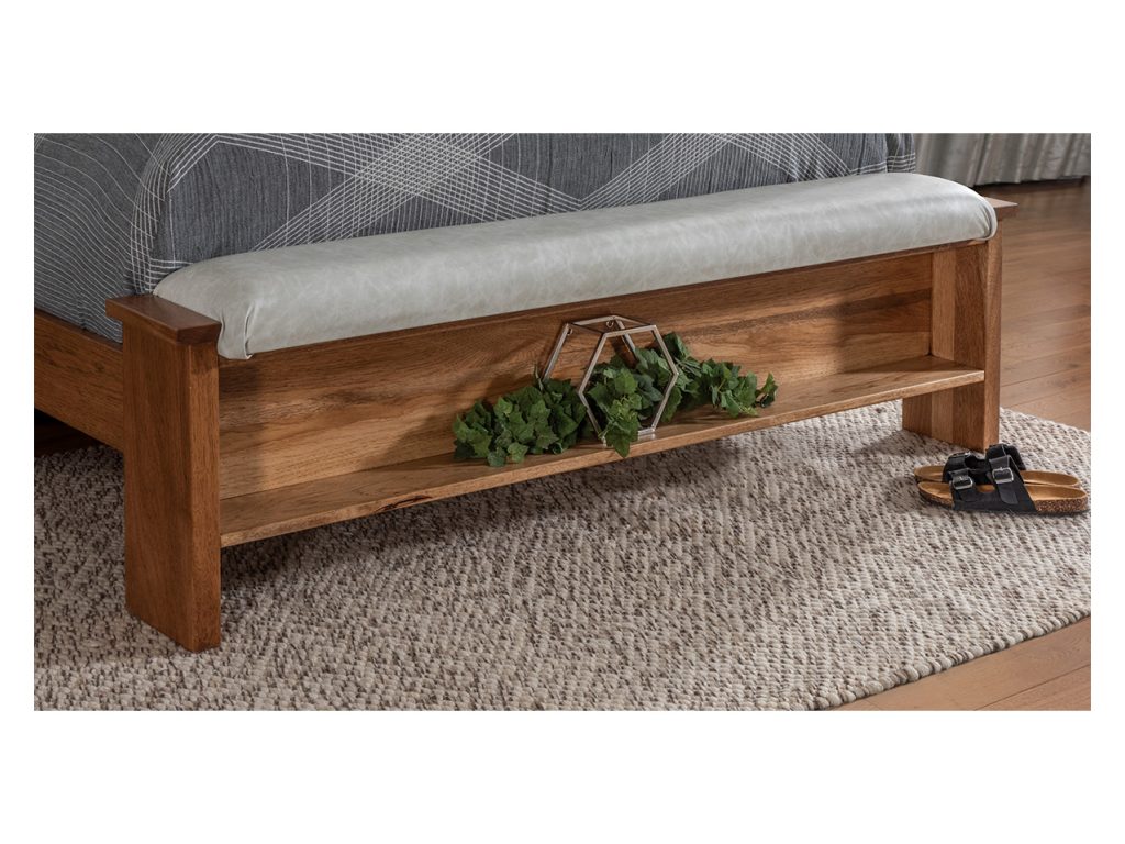 Footboard Seat, alternate view
