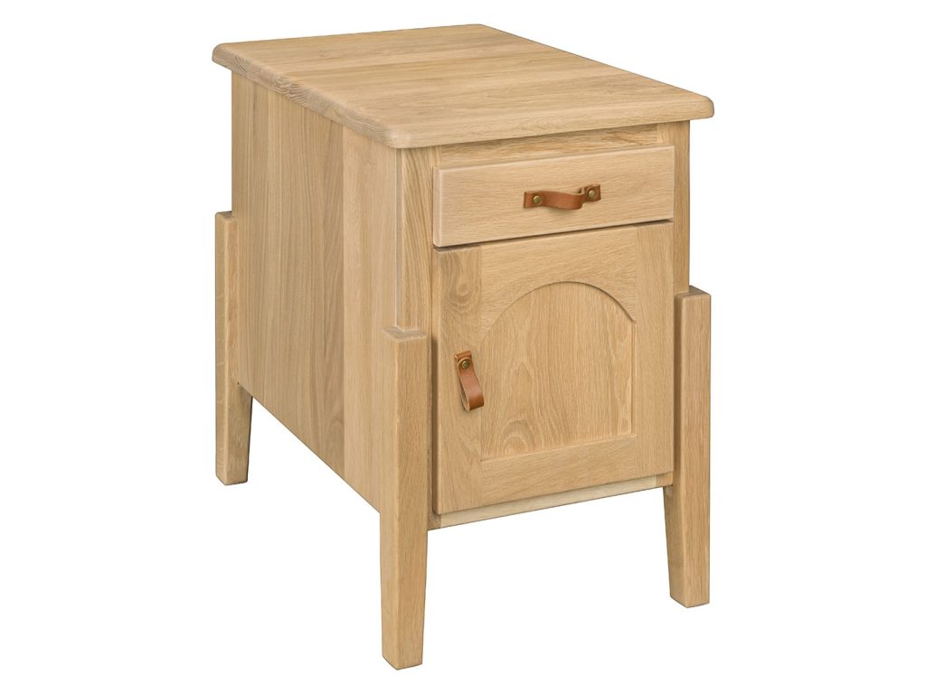 Amish Furniture of NE Century Chairside Table