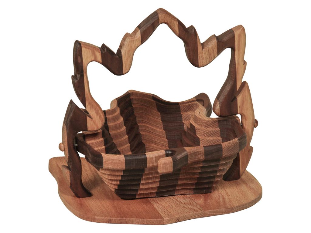 Amish Furniture of NE Maple Leaf Collapsible Basket