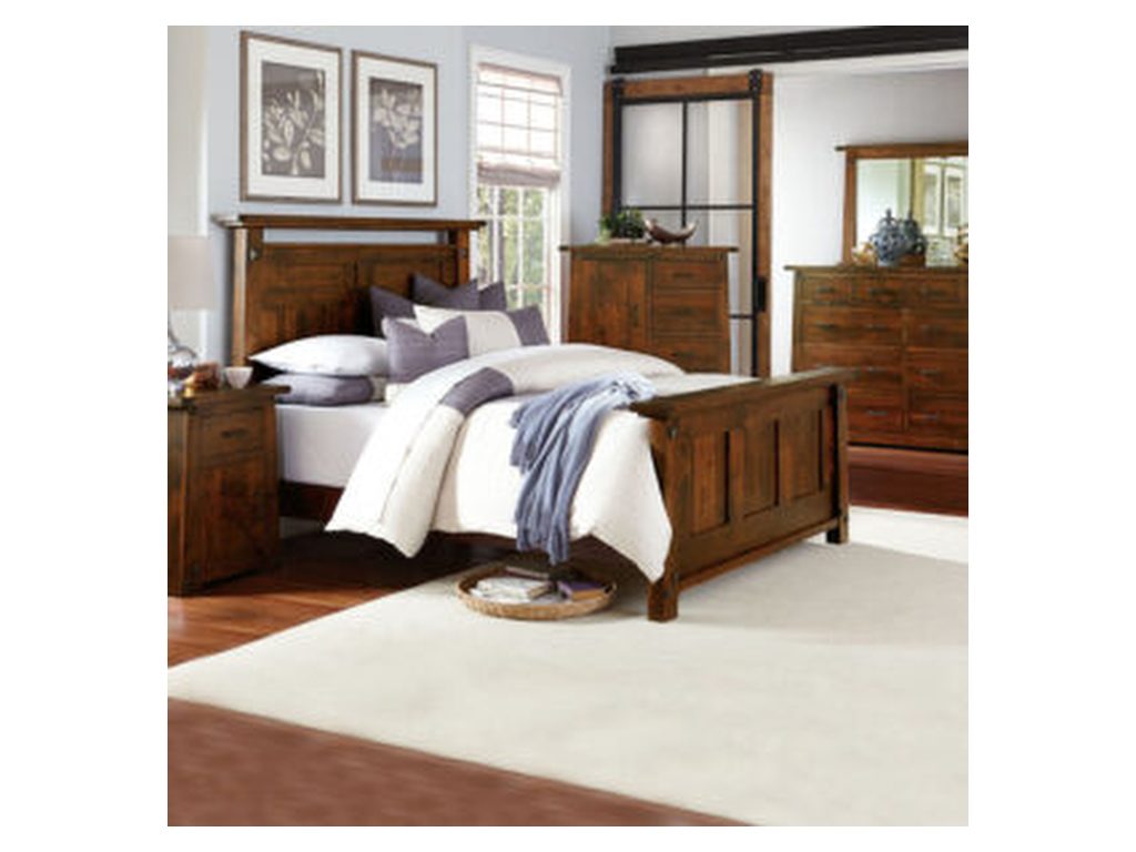 Amish Furniture of NE Encada Door Chest, alternate view