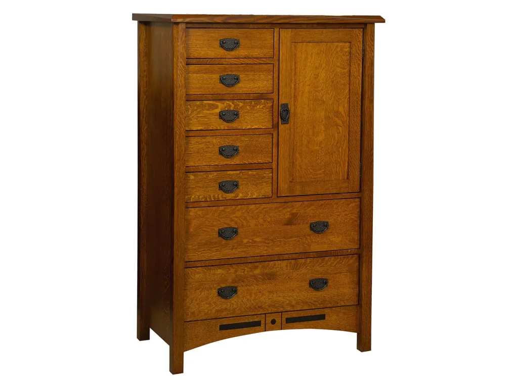 Amish Furniture of NE Bel Aire Gentleman’s Chest