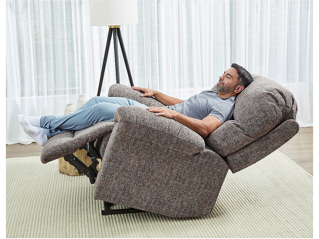 Badge Beast Zero-Gravity Recliner - image 11