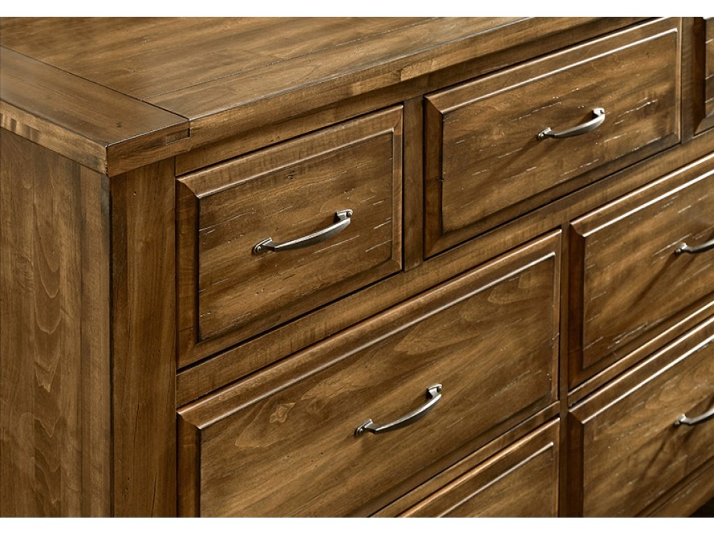 Triple Dresser - 7 Drawers - image 1