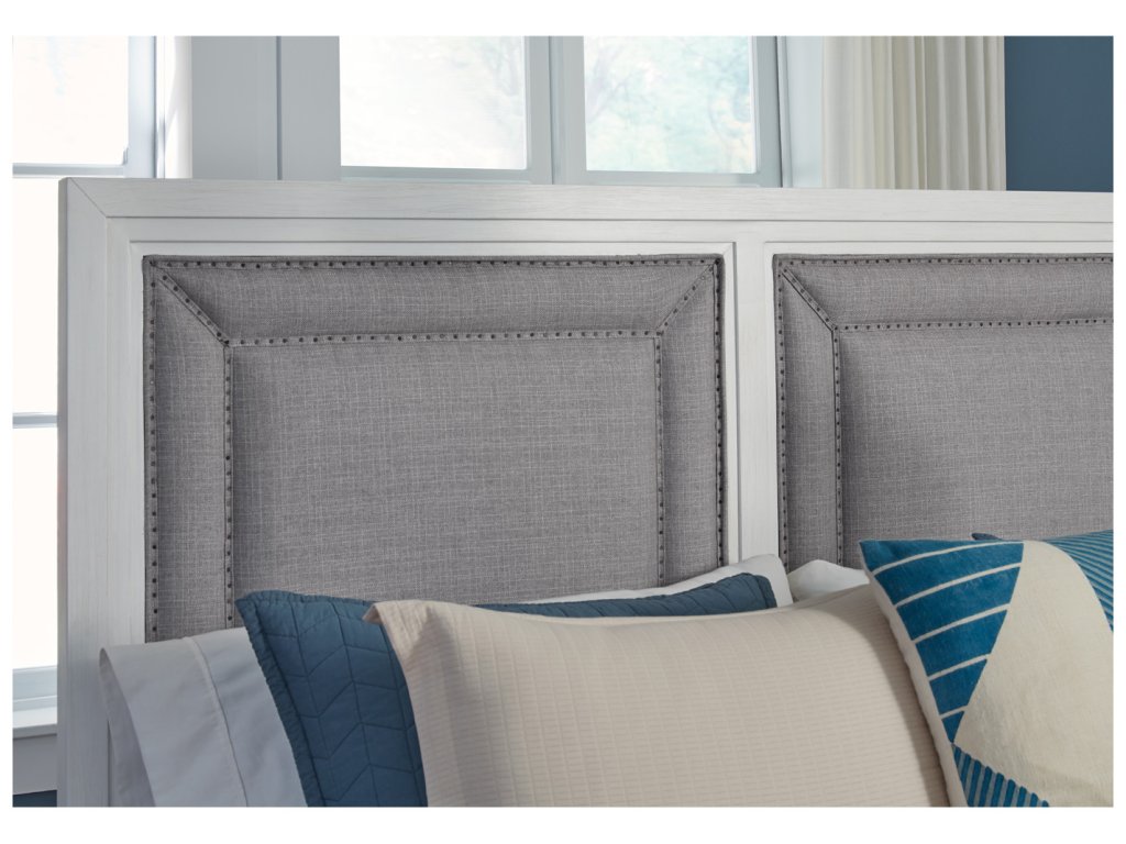 1210 Dunescape Queen Upholstered Bed Complete - image 1