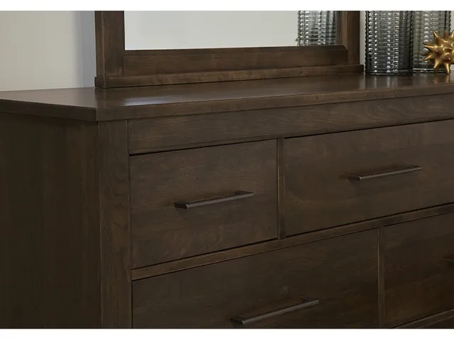 Dresser - 7 Drwr