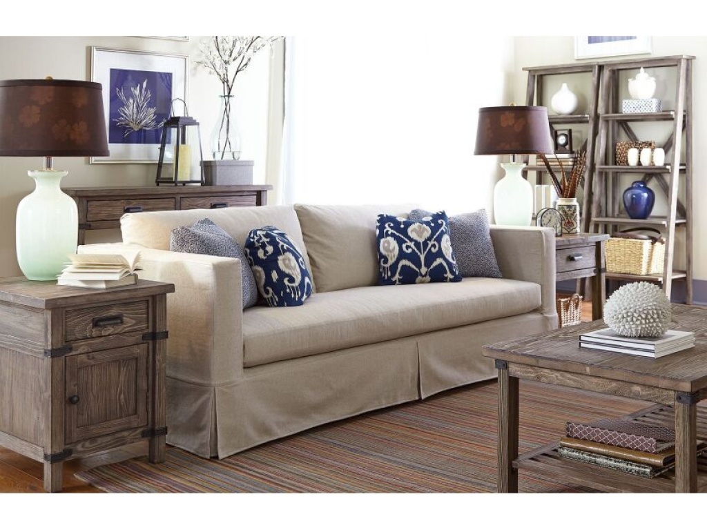 Chairside Table - image 2