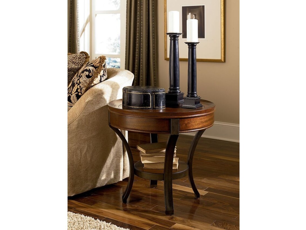 Round End Table - image 1