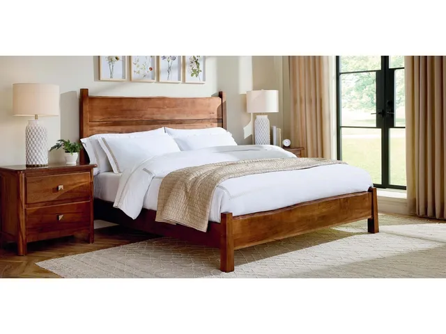 Heritage Live Edge Panel Bed