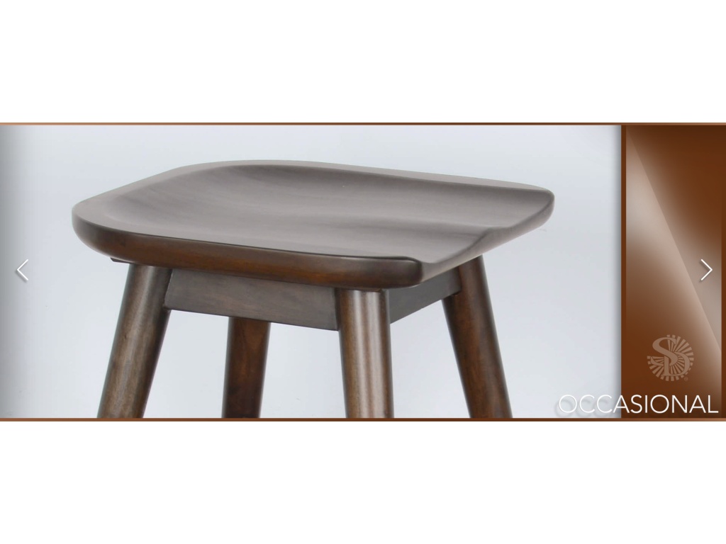 Americana Console Table w/ USB Power Pack - image 6