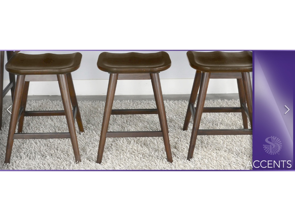 Americana Console Table w/ USB Power Pack - image 7