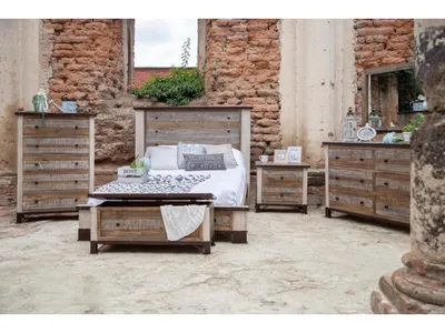 Bedroom Storage Trunk