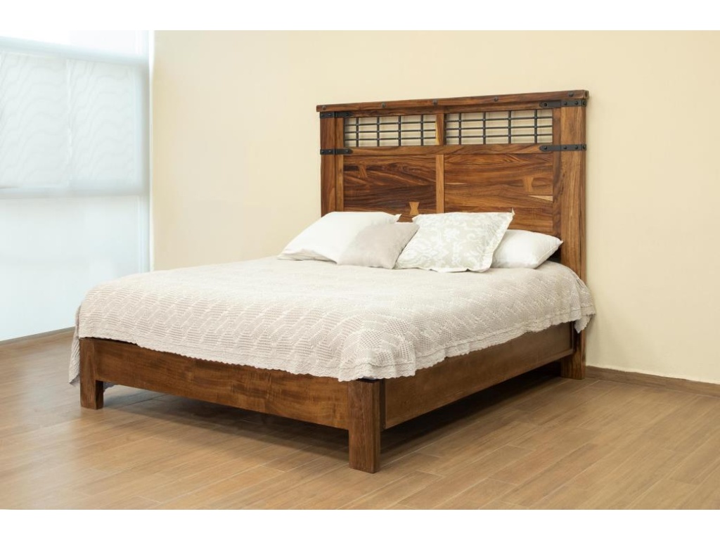 Parota, King Bed - image 2