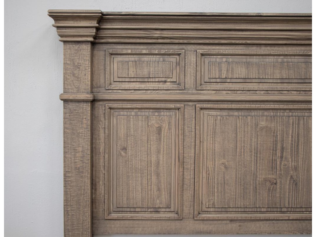Royal, King Bed - image 2