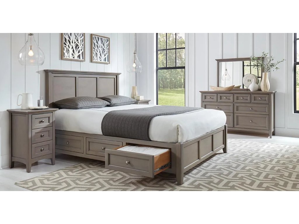 McKenzie Small 3-Drawer Nightstand - image 8