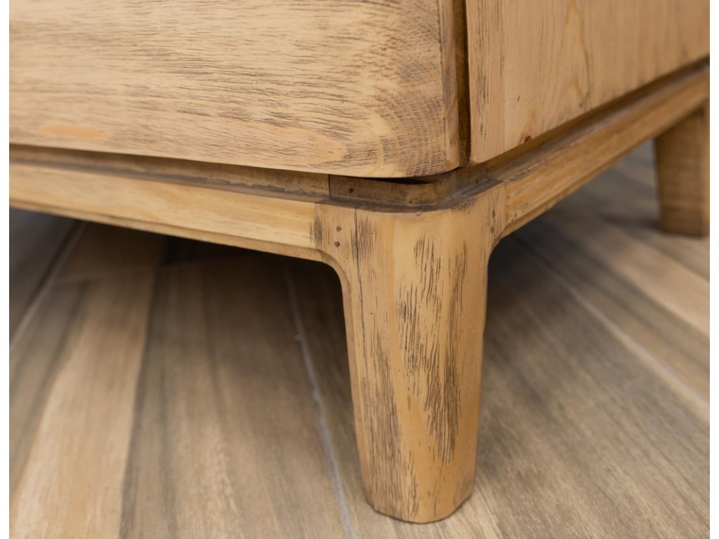4 Drawer Chest - image 4