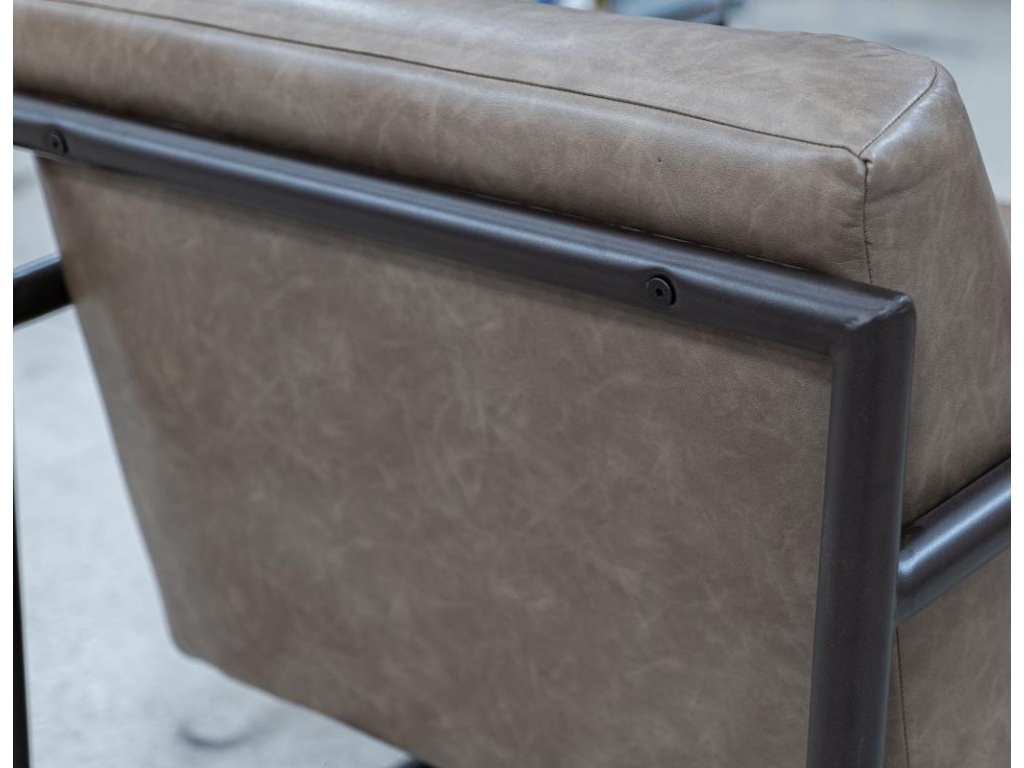Armchair - image 3