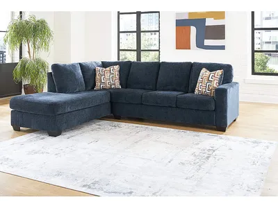 Aviemore 2-Piece Sectional with Chaise
