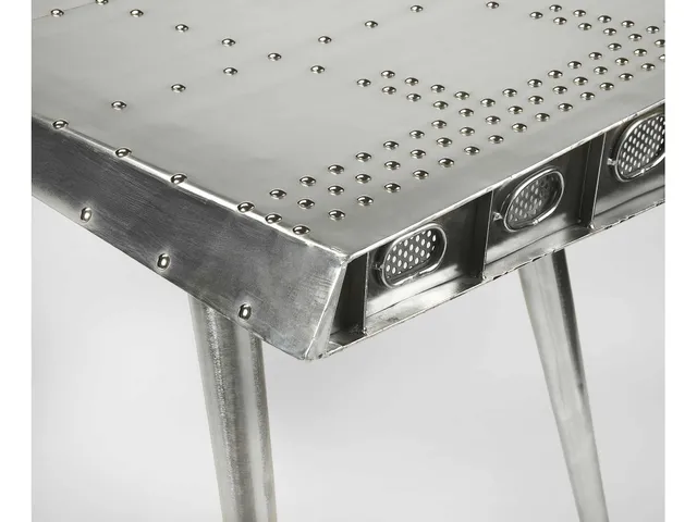 Midway Desk - Alternative View