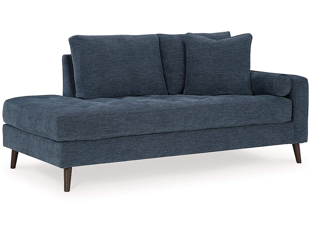 Bixler Right-Arm Facing Corner Chaise - main image