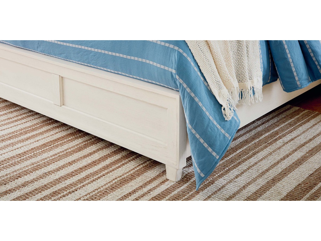Ventura Panel Bed - image 4
